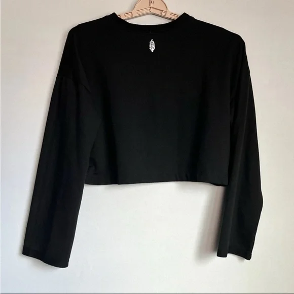 Free People Movement Sunny Cropped Sweatshirt Top Sz XS Loungewear Comfort EUC - Picture 3 of 9